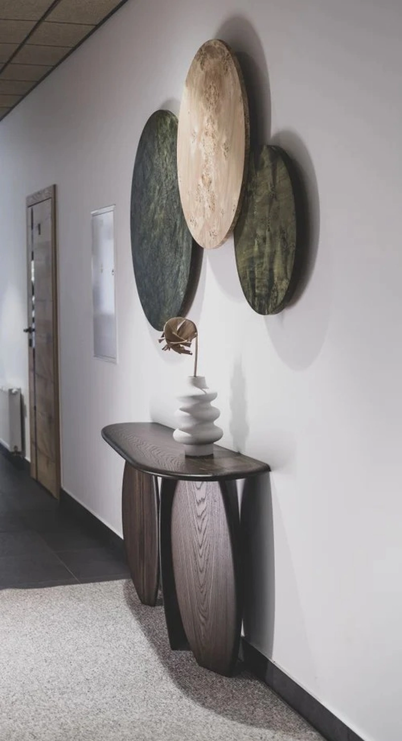 4Elements Maximilianus Group GmbH – Designermöbel und -dekoration – Holztisch